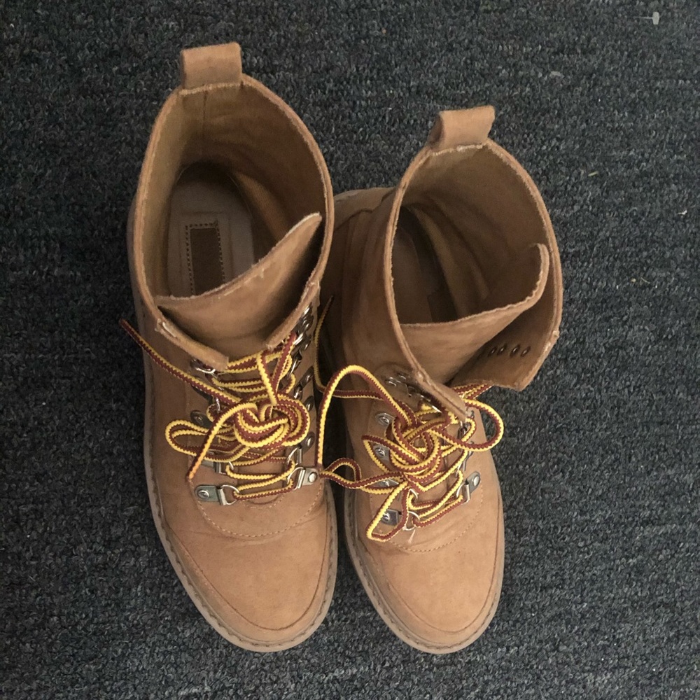 F21 tan combat boots - Picture 5 of 8